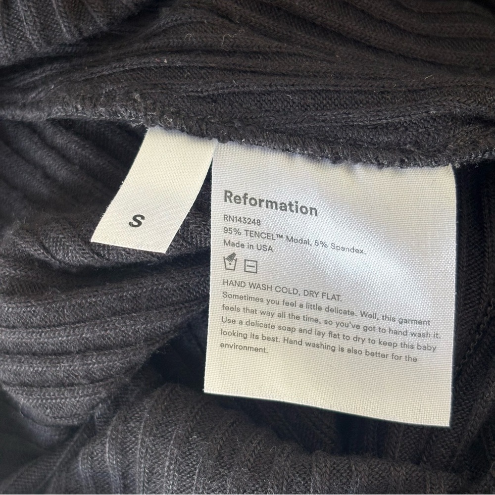 Reformation Black Ribbed High Slit Knit Maxi Skirt Tencel Spandex Blend Small - Picture 10 of 10